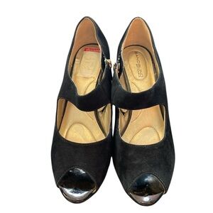 Bandolino black velvet open toe heeled size 8.5 shoes special Occassion